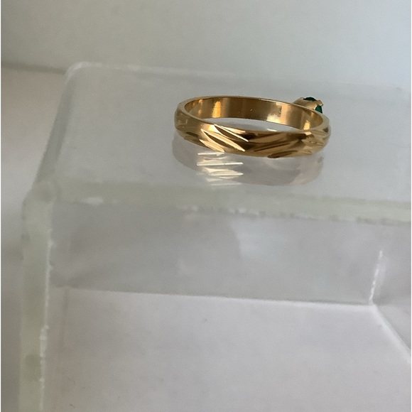 New vintage costume birthstone ring - Picture 6 of 10